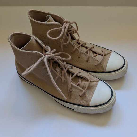 Great cond. Converse Chuck Taylor All Star Mono Suede high-tops tan Women size 7 - Picture 2 of 12
